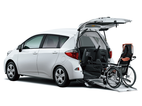 タイプⅠは1.3Lと1.5L車がある。タイプⅡは1.5L車のみ。いずれもノーマルタイプにはある4WDの設定はない