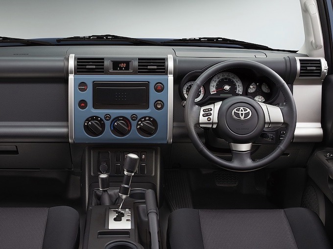 ランドクルーザーFJ