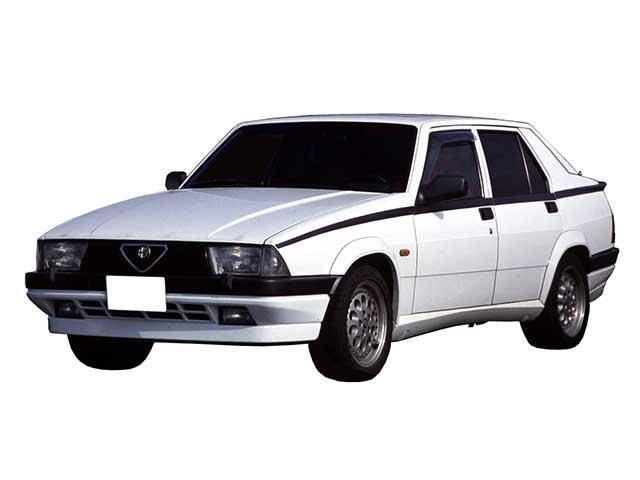 今、中古車を探してるので車に詳しい人教えてください。<br>探している中古車は、アルファ ロメオアルファ75です。安心のできる中古車販売店から購入したいので個人売買やオークションなどは検討していません。<br>まずは、中古車の相場価格が知りたいのですが、ネットで調べても中古車の相場がわかりづらいので教えて欲しいです