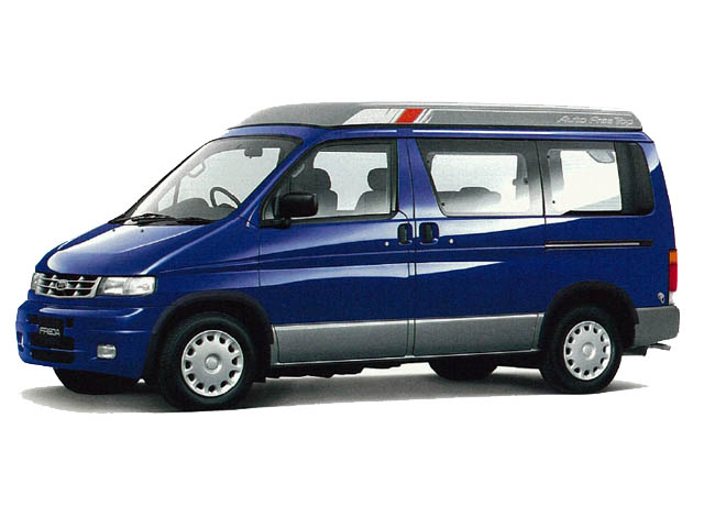 フォードフリーダの燃費はどのくらいですか？カタログに掲載された燃費の他に実際に乗っている人がいたら、フリーダの燃費を教えてください。