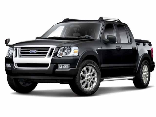 今、中古車を探してるので車に詳しい人教えてください。<br>探している中古車は、フォードエクスプローラースポーツトラックです。安心のできる中古車販売店から購入したいので個人売買やオークションなどは検討していません。<br>まずは、中古車の相場価格が知りたいのですが、ネットで調べても中古車の相場がわかりづらいので教えて欲しいです