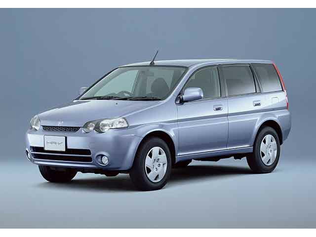 ホンダHR-Vのタイヤの溝が減ってきたので交換しようと思っています。ホンダHR-Vのタイヤサイズとインチサイズを教えてください。ホンダHR-Vの場合、夏用のタイヤでインチアップするとしたら何インチがオススメですか。