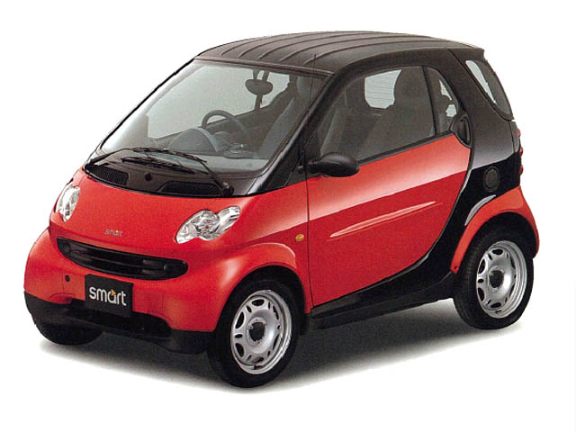 スマートKのタイヤ交換を考えています。スマートKのタイヤサイズとインチサイズを教えてください。スマートKでインチアップするなら何インチがオススメですか。