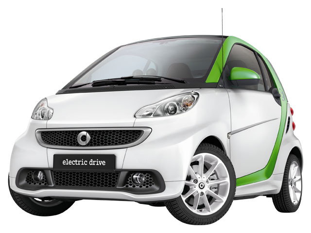 スマートフォーツーエレクトリックドライブのタイヤの溝が減ってきたので交換しようと思っています。スマートフォーツーエレクトリックドライブのタイヤサイズとインチサイズを教えてください。スマートフォーツーエレクトリックドライブの場合、夏用のタイヤでインチアップするとしたら何インチがオススメですか。