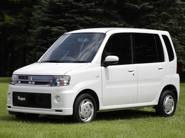 三菱トッポの燃費はどのくらいですか？カタログに掲載された燃費の他に実際に乗っている人がいたら、トッポの燃費を教えてください。