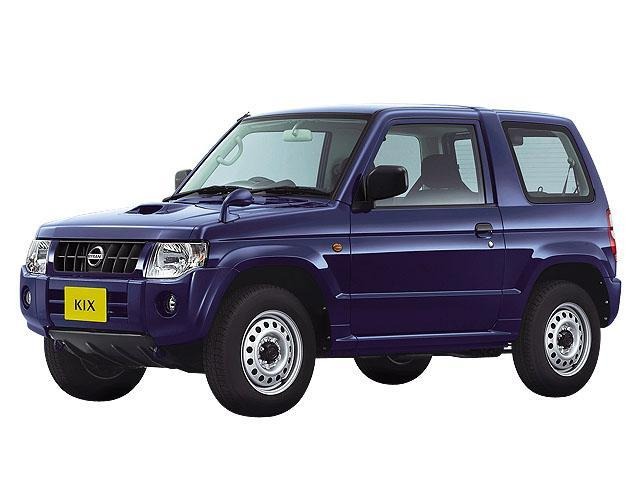 日産キックスのタイヤ交換を考えています。日産キックスのタイヤサイズとインチサイズを教えてください。日産キックスでインチアップするなら何インチがオススメですか。