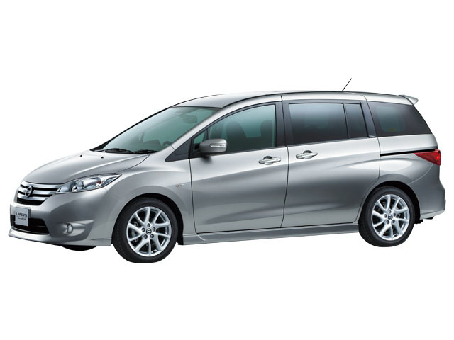 日産ラフェスタハイウェイスターのタイヤ交換を考えています。日産ラフェスタハイウェイスターのタイヤサイズとインチサイズを教えてください。日産ラフェスタハイウェイスターでインチアップするなら何インチがオススメですか。