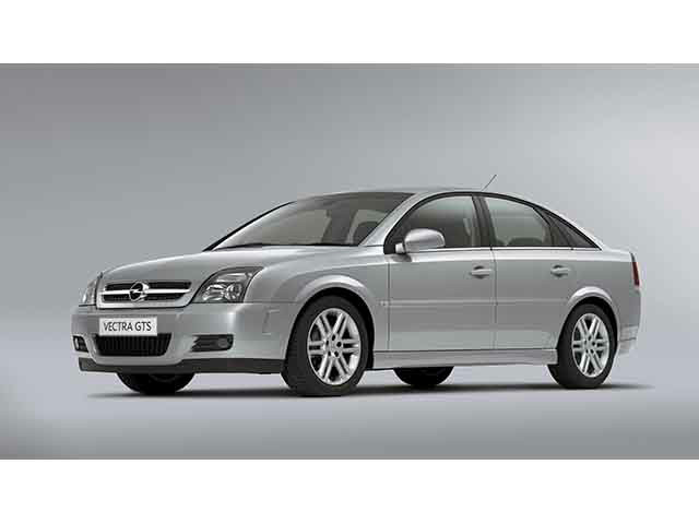 オペルベクトラGTSのタイヤの溝が減ってきたので交換しようと思っています。オペルベクトラGTSのタイヤサイズとインチサイズを教えてください。オペルベクトラGTSの場合、夏用のタイヤでインチアップするとしたら何インチがオススメですか。