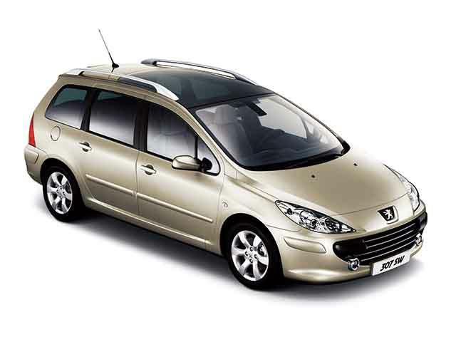 プジョー307SWのタイヤの溝が減ってきたので交換しようと思っています。プジョー307SWのタイヤサイズとインチサイズを教えてください。プジョー307SWの場合、夏用のタイヤでインチアップするとしたら何インチがオススメですか。