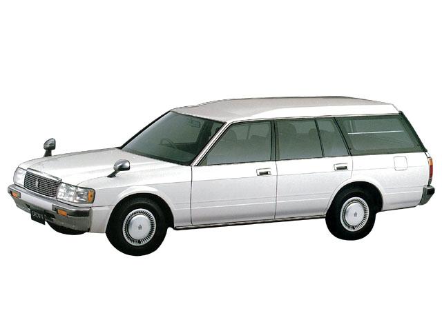 トヨタクラウンバンの燃費はどのくらいですか？カタログに掲載された燃費の他に実際に乗っている人がいたら、クラウンバンの燃費を教えてください。