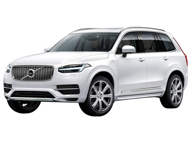 ボルボXC90の燃費はどのくらいですか？カタログに掲載された燃費の他に実際に乗っている人がいたら、XC90の燃費を教えてください。