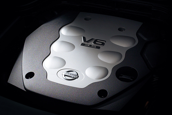 ▲V6の3.5Lエンジンは、最高出力280psを発揮。ひと昔前の馬力自主規制時代は、これが上限でした