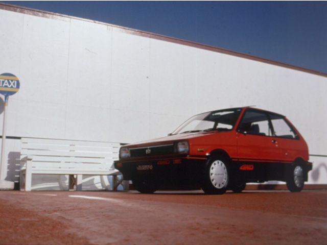 ▲1984年2月にデビューしたスバル ジャスティは、軽自動車であるレックスのボディを拡大し1Lエンジンを搭載したモデル。このモデルが実は……