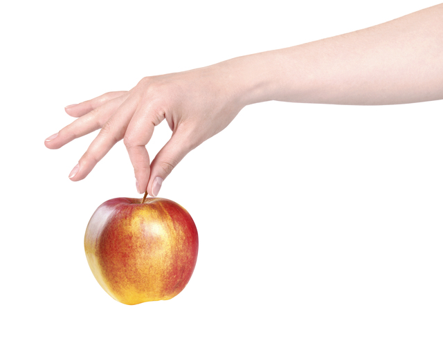 ▲通説でリンゴとして広まった禁断の実。しかし、イチジクの実であるという説もある。そもそも、旧約聖書には「リンゴ=知恵の実」とは記されていない
