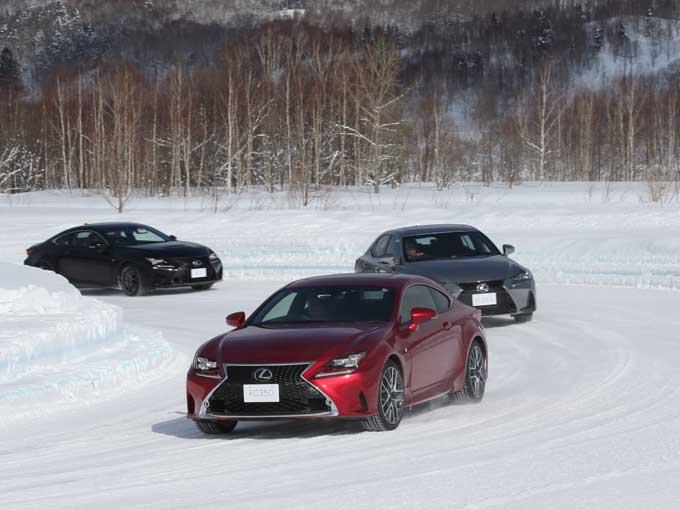 ▲昨年の氷上試乗に続き、雪上(圧雪路)での試乗。滅多にないシチュエーションでどのような想定がされているのかを感じる良い機会であった