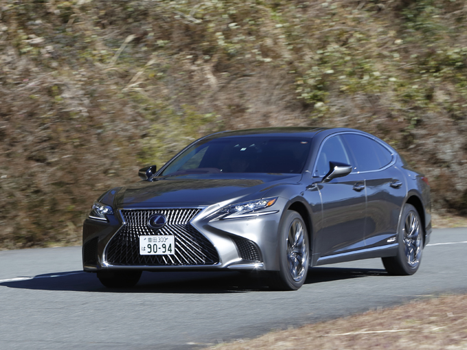新型レクサス Lsは V6になっても重厚感は健在 試乗レポート 日刊カーセンサー 新型レクサス Lsは V6になっても重厚感は健在 試乗レポート 日刊カーセンサー