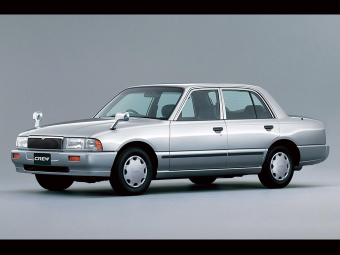 ▲1993年に販売開始された日産 クルー。主にタクシーとして用いることを前提としたモデルだ