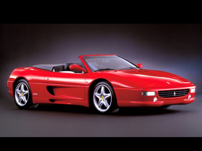 ▲1994年発売のV8フェラーリ。中古車市場での人気はいまだ非常に高い