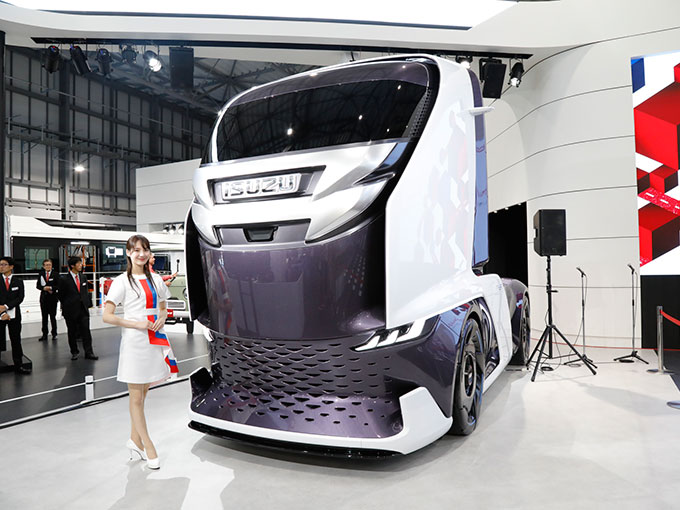 Udトラックス いすゞ 三菱ふそう 日野の最先端トラック バスがズラリ 搭乗体験もできる商用車エリア 東京モーターショー19 旬ネタ 日刊カーセンサー Udトラックス いすゞ 三菱ふそう 日野の最先端トラック バスがズラリ 搭乗体験もできる商用車エリア 東京モーターショー19 旬ネタ 日刊カーセンサー