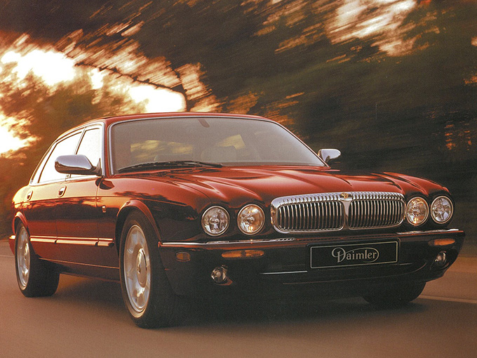 デイムラーの絶滅危惧車 スーパーv8は 職人技とジャガーらしさが融合された1台 特選車 日刊カーセンサー デイムラーの絶滅危惧車 スーパーv8は 職人技とジャガーらしさが融合された1台 特選車 日刊カーセンサー