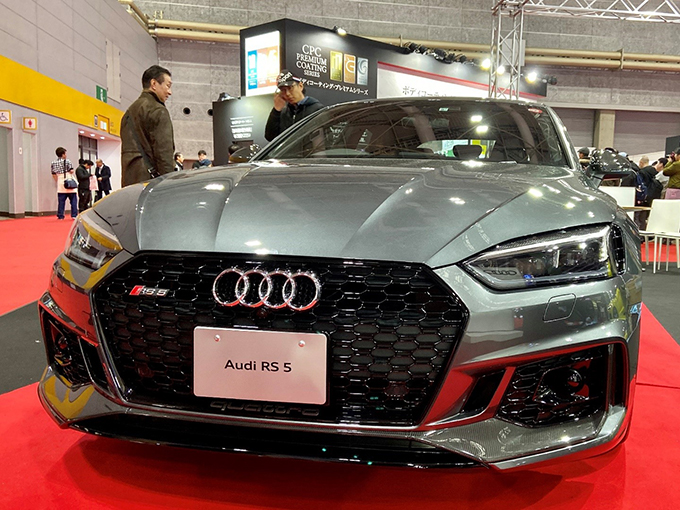 アウディ　RS5