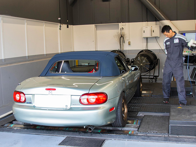 アナタの愛車は今 何馬力 意外と身近な所でできるパワーチェックの やり方 と 費用 旬ネタ 日刊カーセンサー