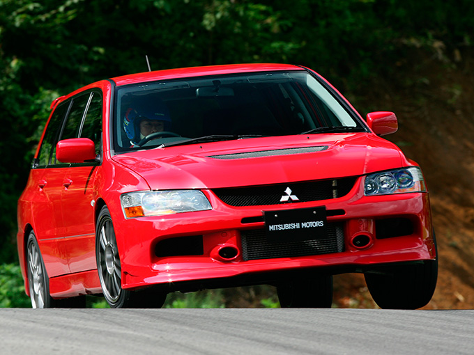 Mtだけがスポーツカーじゃない Atでもスポーティな走りとルックスを楽しめるランサーエボリューションワゴン 特選車 日刊カーセンサー Mtだけがスポーツカーじゃない Atでもスポーティな走りとルックスを楽しめるランサーエボリューションワゴン 特選車 日刊カーセンサー