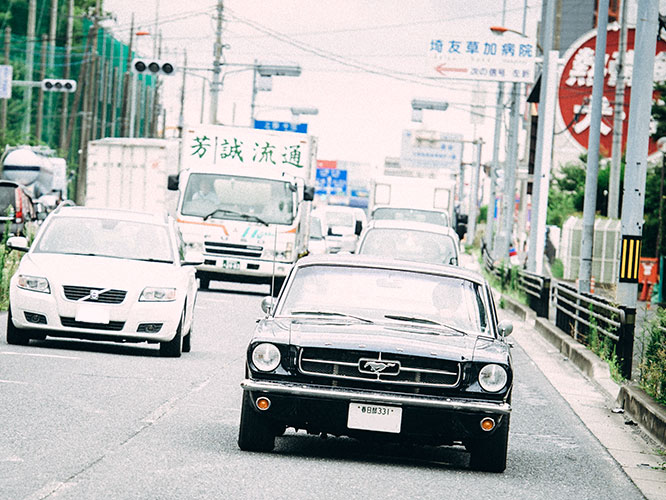 クラシックカーは格好いいだけでいい マスタングに乗って実感したこと 旬ネタ 日刊カーセンサー クラシックカーは格好いいだけでいい マスタングに乗って実感したこと 旬ネタ 日刊カーセンサー