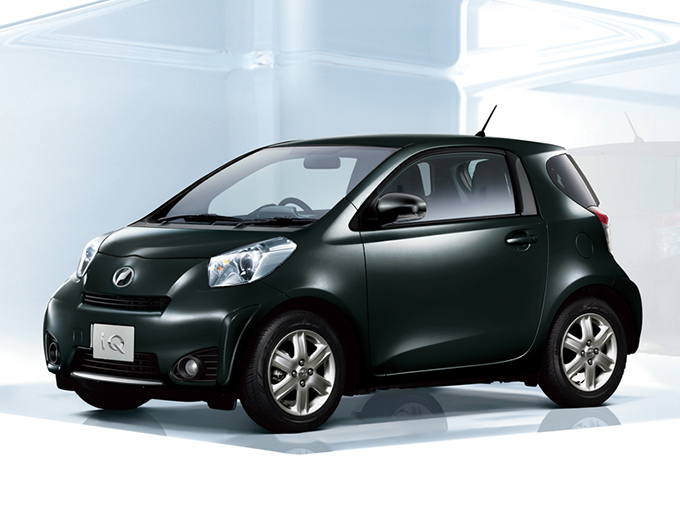 500万円オーバーのトヨタ Iq アストンマーティン らしさ をふんだんに盛り込んだシグネット 特選車 日刊カーセンサー 500万円オーバーのトヨタ Iq アストンマーティン らしさ をふんだんに盛り込んだシグネット 特選車 日刊カーセンサー