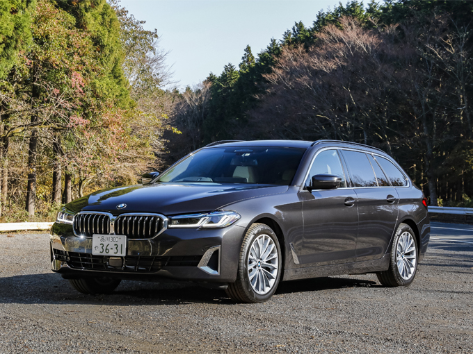 試乗 新型 Bmw 5シリーズツーリング 安定感のある ラグジュアリー とスポーツカー顔負けの Mスポーツ を乗り比べ 試乗レポート 日刊カーセンサー 試乗 新型 Bmw 5シリーズツーリング 安定感のある ラグジュアリー とスポーツカー顔負けの Mスポーツ を乗り比べ 試乗レポート 日刊カーセンサー
