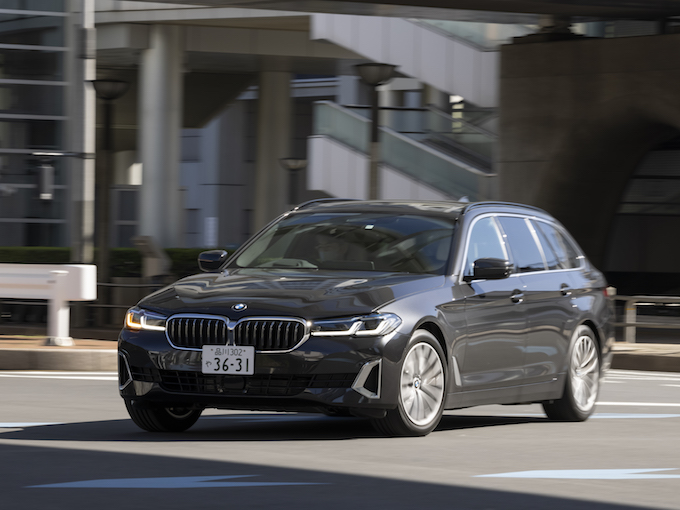 試乗】BMW 5シリーズ ツーリング 523d│快適性が絶妙に走りを ...