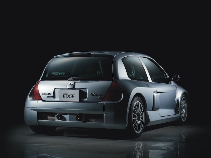名車への道 03 ルノー ルーテシア ルノースポール V6 旬ネタ 日刊カーセンサー 名車への道 03 ルノー ルーテシア ルノースポール V6 旬ネタ 日刊カーセンサー