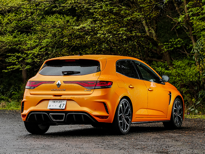 試乗 新型 ルノー メガーヌr S やはり期待を超えてきた ワインディングでわかる パワーアップしたedc 6at モデルの楽しさ 試乗 レポート 日刊カーセンサー 試乗 新型 ルノー メガーヌr S やはり期待を超えてきた ワインディングでわかる パワーアップしたedc 6at モデルの楽しさ 試乗 レポート 日刊カーセンサー
