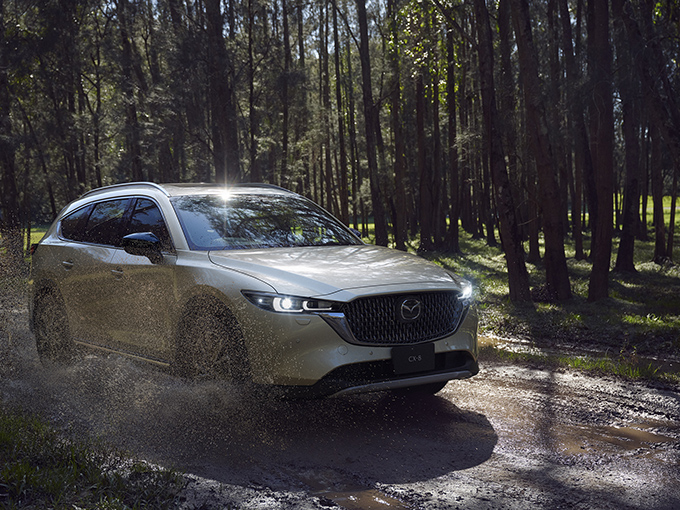 マツダ CX-8（初代）