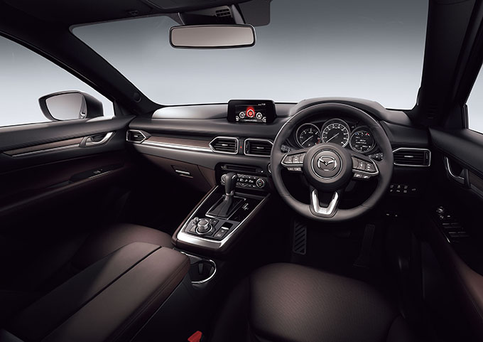 マツダ CX-8（初代）