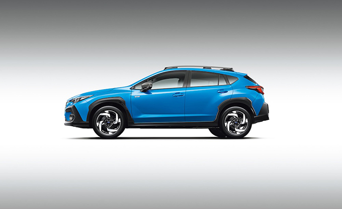 クロストレックのサイドシルエット