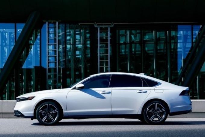 Q.前輪駆動と後輪駆動の見分け方は？