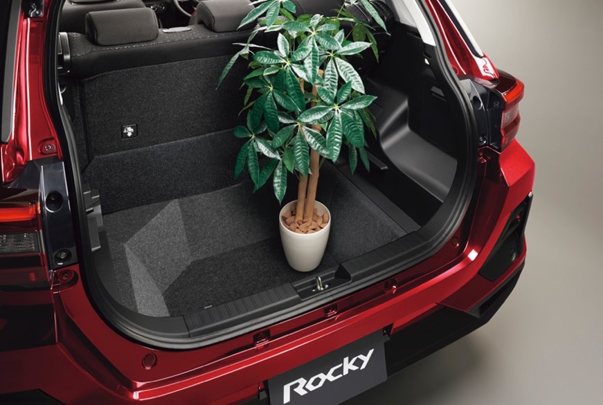 ロッキーの荷室