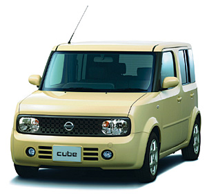 日産 キューブキュービック（2003年～）｜新車の半額で狙う現行モデル
