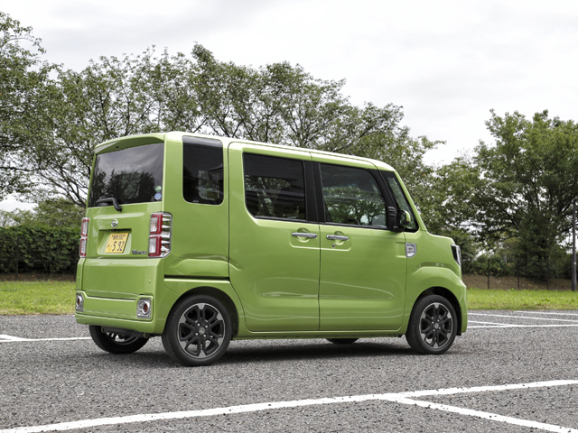 ダイハツ　ウェイク (現行型)